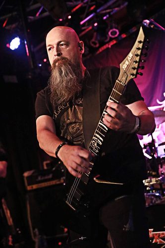 Michel Erhard, Gitarre – The Covenant Black